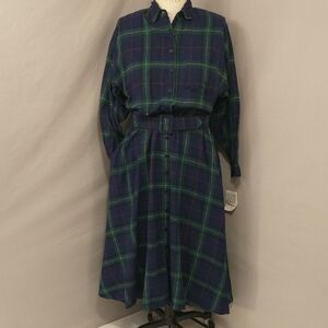 Soft Flannel Plaid Vintage Dress Has Tags Circle Skirt Shirtdress Belt & Pockets